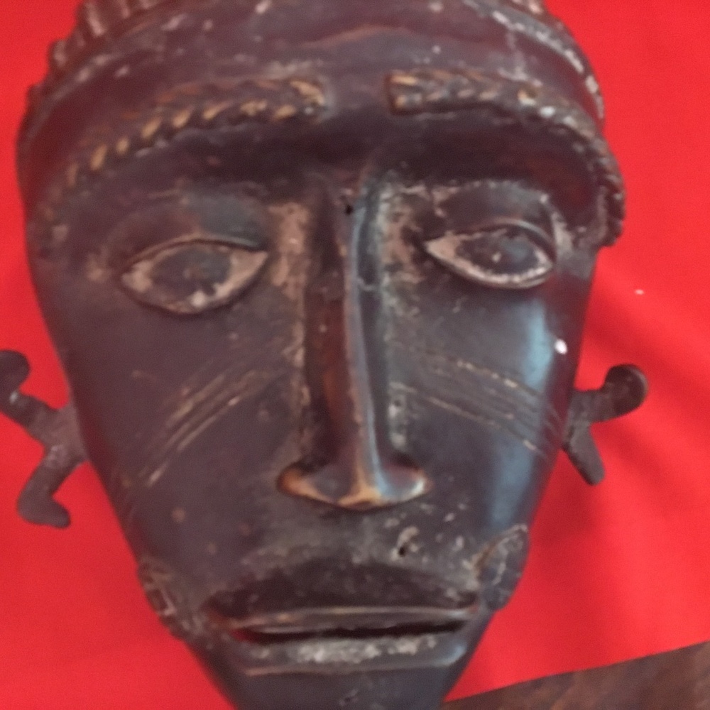 Antique bronze